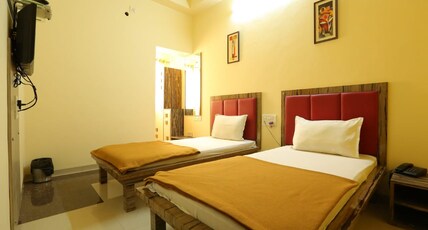 Hotel Ronak Royal Room Type - Non AC Twin Bed
