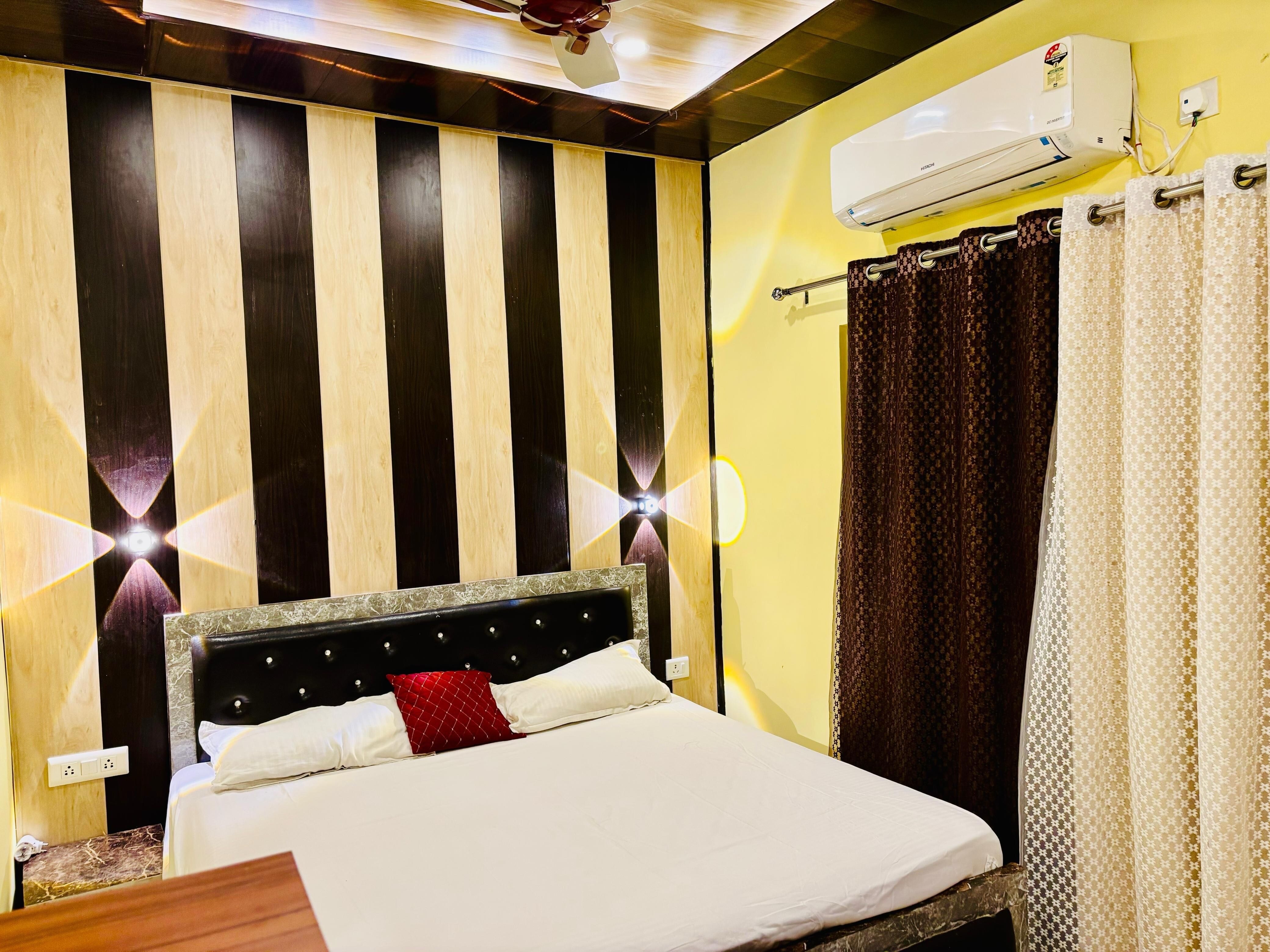 Hotel O Suryavanshi Palace - Tap to explore photos
