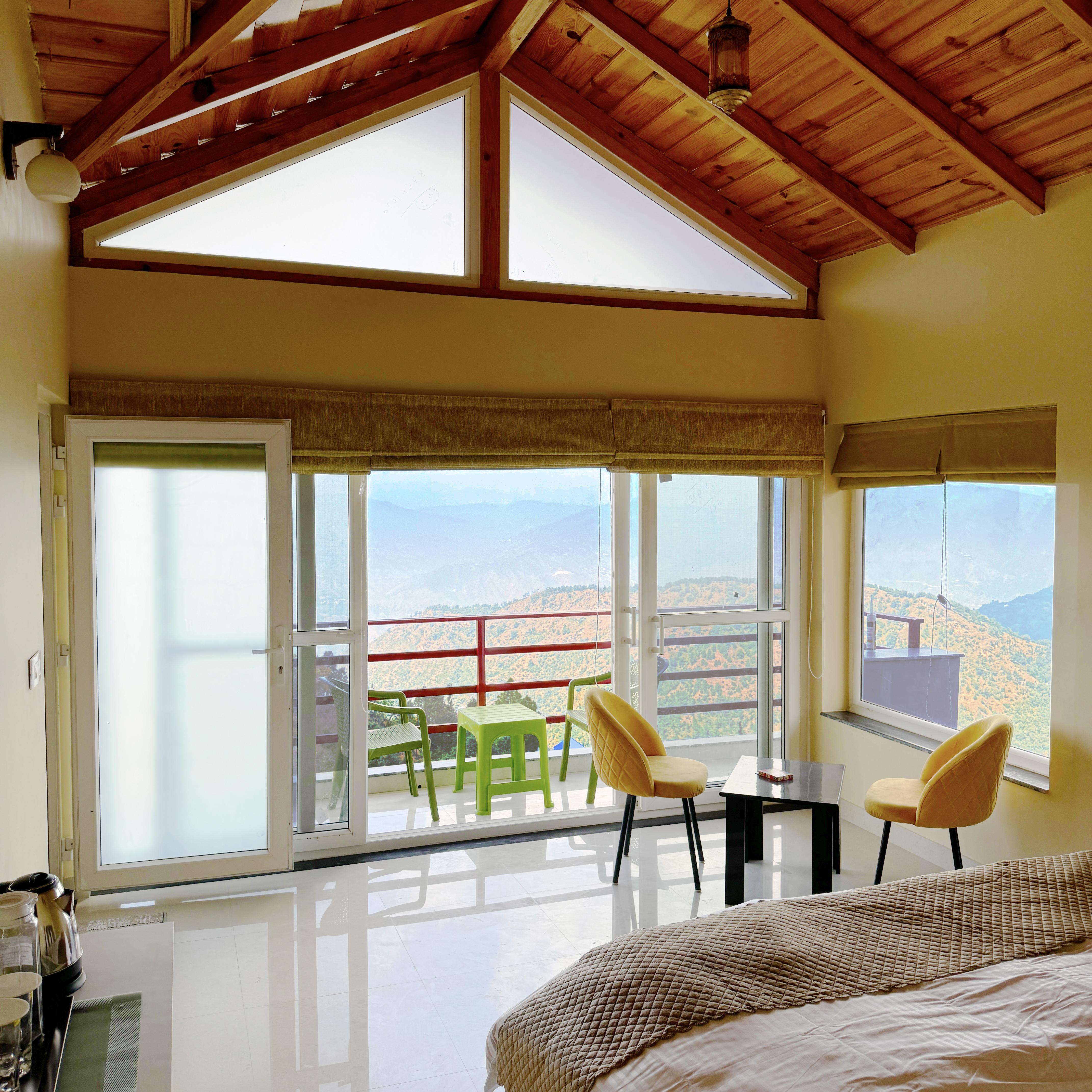Panorama Villa (5BR) by Kusumith Retreats @ Hartola, Mukteshwar - Tap to explore photos