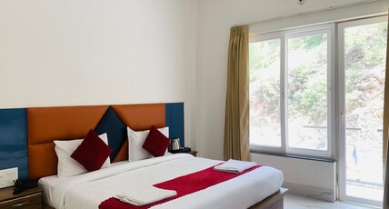 Hotel Hill River View Resort (A River Access Property) Room Type - Deluxe AC Room With Mountain View
