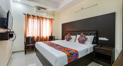 PPH Living Royal GS Comforts Room Type - Premium Double Room