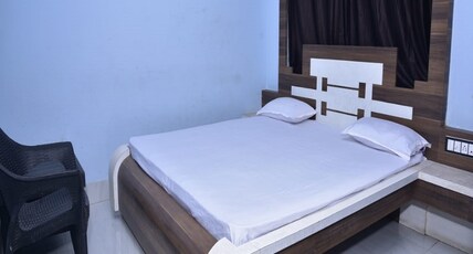 Hotel Ganga Palace Room Type - DOUBLE BED NON AC