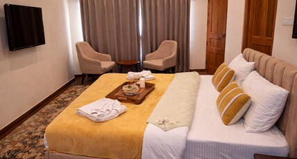 The Hillside 5BR Villa in Mashobra Room Type - Bedroom 2