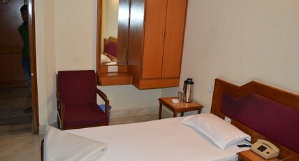 Suraj Hotel Room Type - Deluxe Room