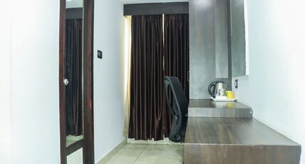 HOTEL SWARNA HEIGHTS Room Type - Deluxe Room