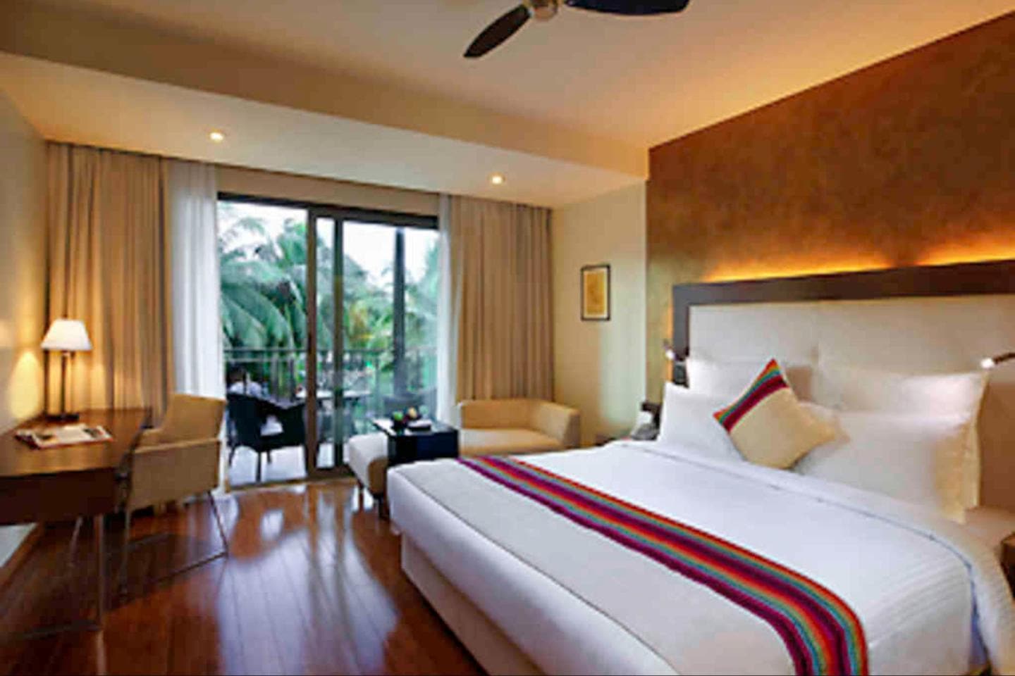 Novotel Goa Candolim - Tap to explore photos