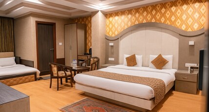 Crown Plaza Residency Room Type - Suite Room with Air Conditioning