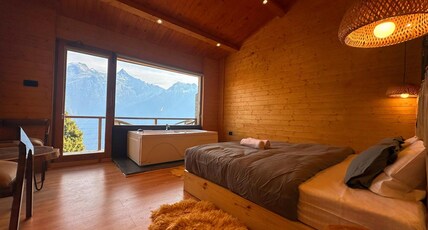 FAYUL RETREAT | India Highest Glamp and EcoLuxury Stay Room Type - Wooden Room with Jacuzzi and Blacony Mountain view FAYUL RETREAT | India Highest Glamp and EcoLuxury Stay Room Type - Wooden Room with Jacuzzi and Blacony Mountain view