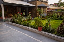 Bungalow By Poit Stays