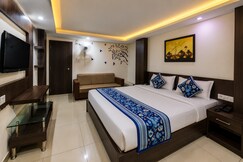 HOTEL JAISHREE PALACE