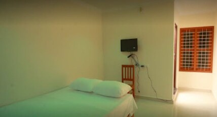 Kuttivilayil Stay in Room Type - Deluxe