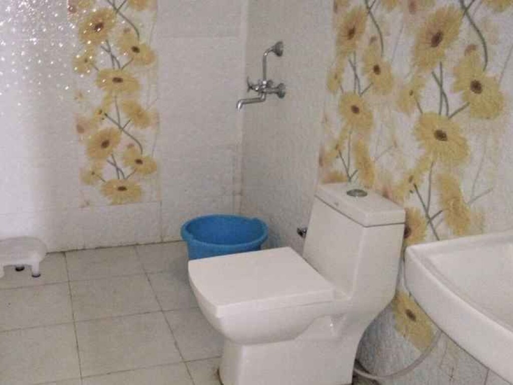 Hotel Green Tomato - Tap to explore photos