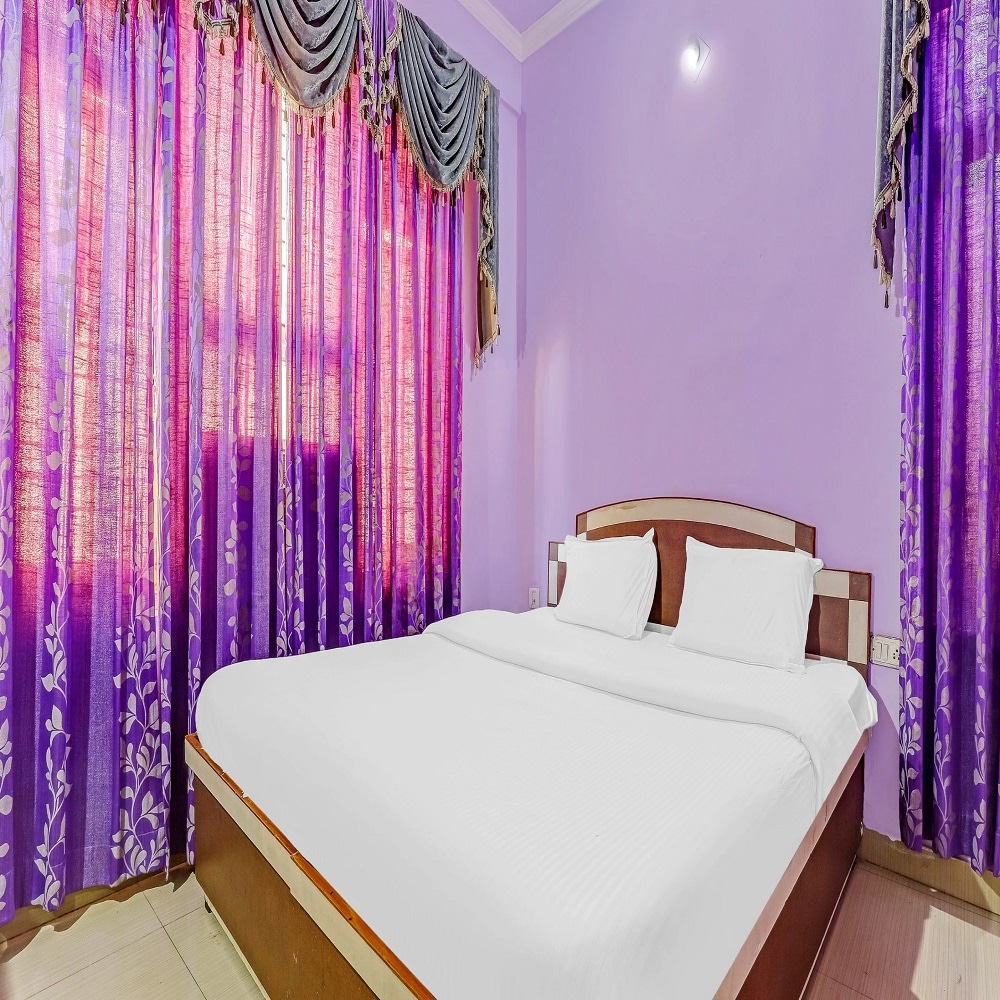 Hotel HALLMARK, Kathua (National Highway) - Tap to explore photos