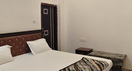 Saryu Guest House Room Type - Bedroom 3