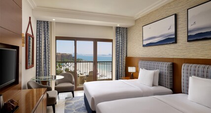DoubleTree by Hilton Resort  & Spa Marjan Island Room Type - TWIN GUEST ROOM - SEA VIEW