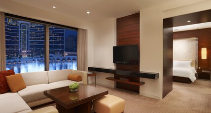 Grand Hyatt Macau Room Type - Grand Suite Fountain View King