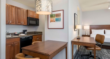Homewood Suites by Hilton Phoenix North-Happy Valley Room Type - 1 KING STUDIO SUITE NOSMOK