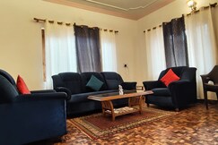 White Peak 2bhk - La Kailasha by Da Alohas