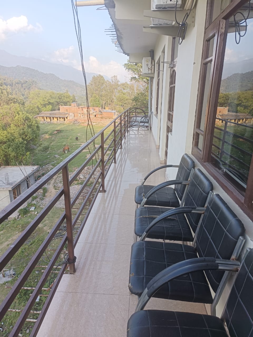 Hotel Shani (Punjabi Rasoi) - Tap to explore photos