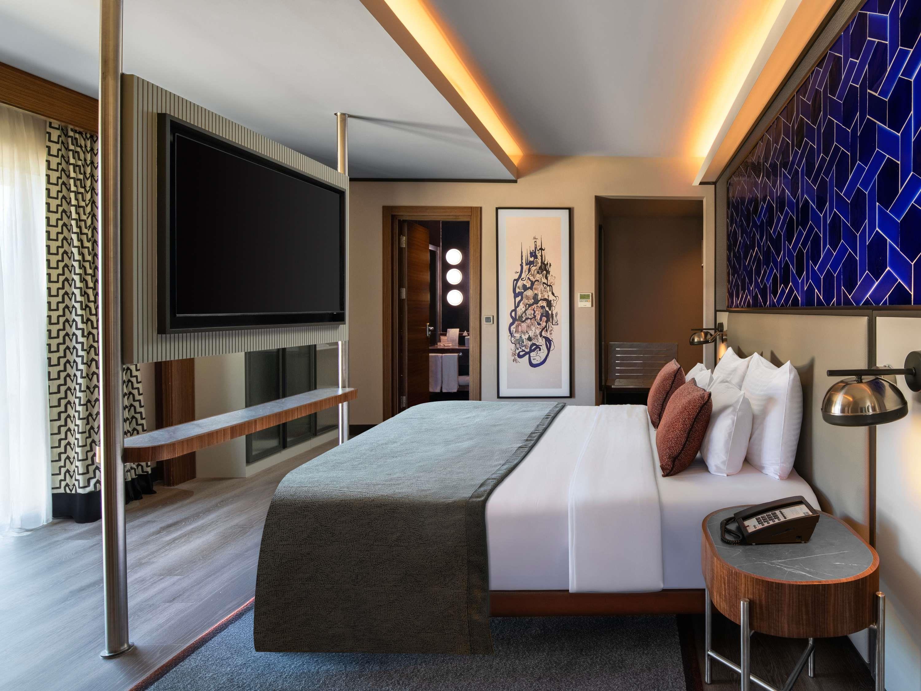 Mercure Istanbul Altunizade - Tap to explore photos