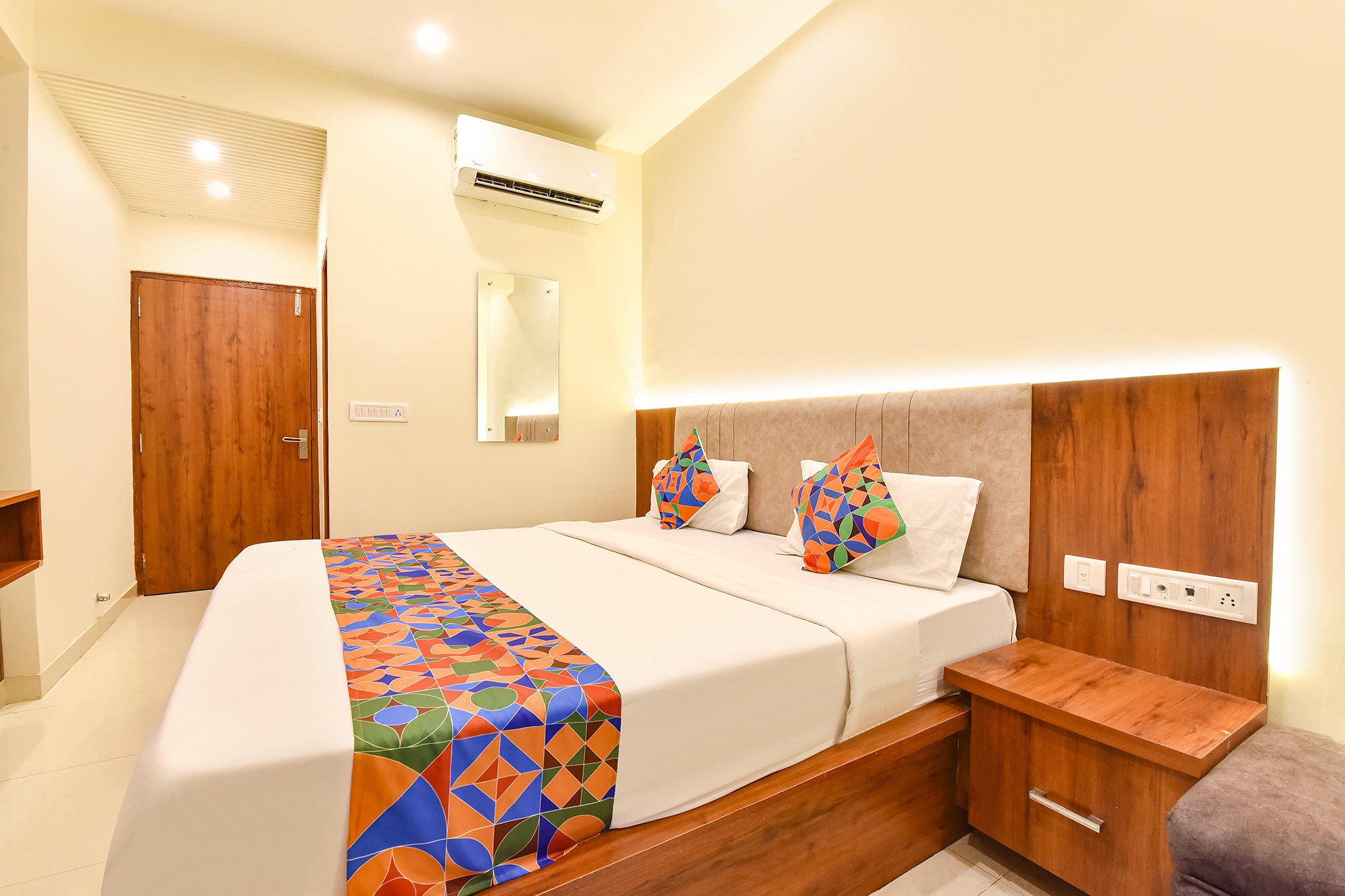 FabHotel Anand Palace - Tap to explore photos