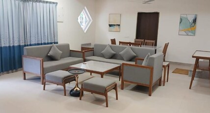 RS HONEY STAY Room Type - Luxurious Room with meeting