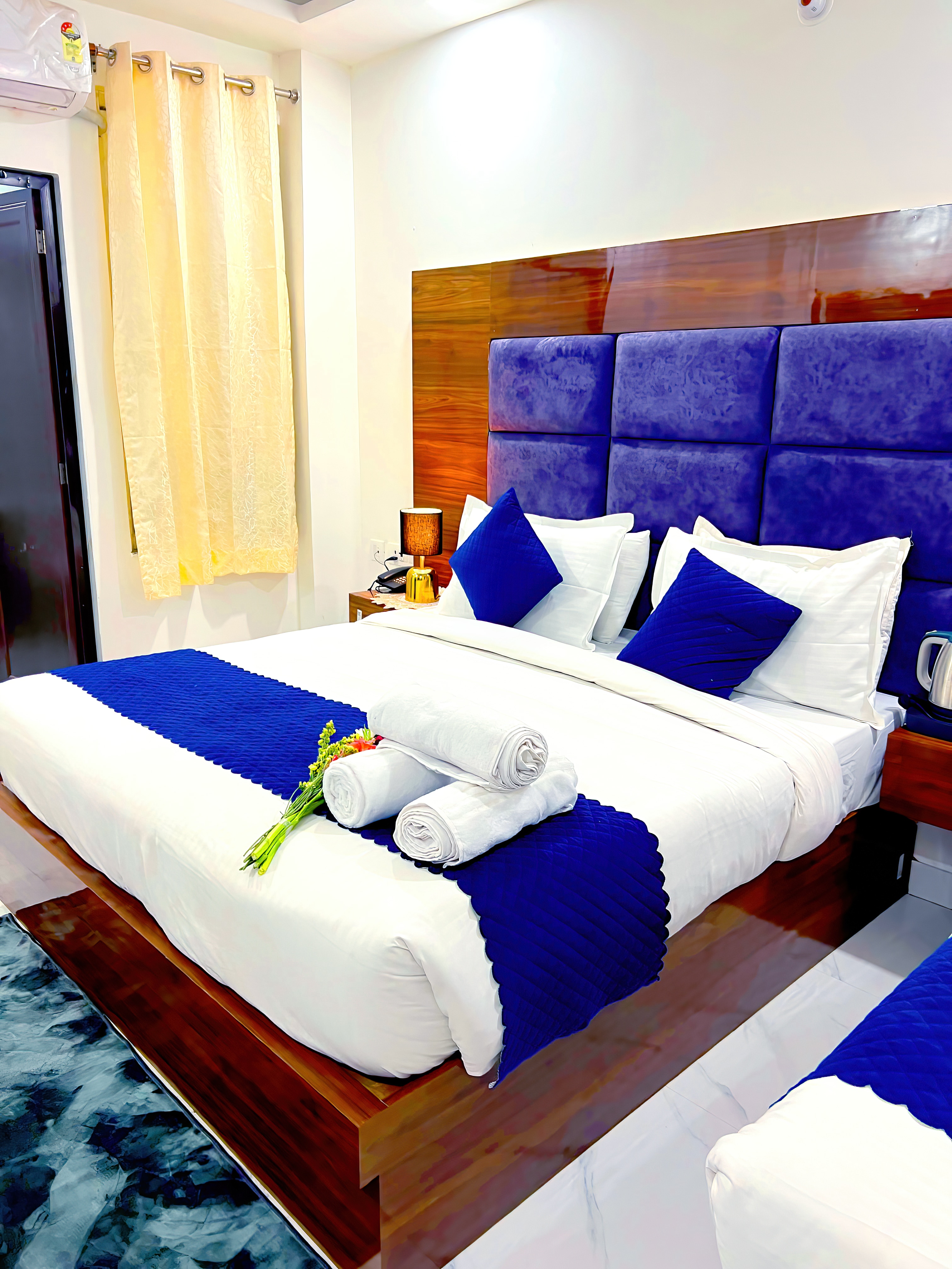 Hotel Asha Heritage - Tap to explore photos
