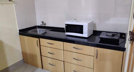 JD - Homestay | Rooms & Kitchen Room Type - DELUXE ROOM WITH KITCHEN (D3)