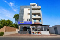 FabHotel Shivalika