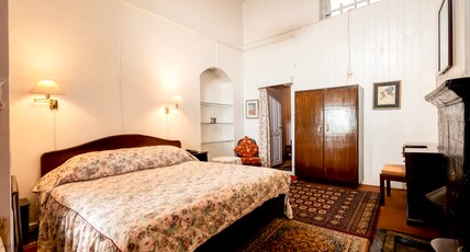 Windamere Hotel - A Colonial Heritage Room Type - Presidential Suite with Bathtub
