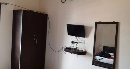 Hotel Sri Fortune Blizz Room Type - Standard room