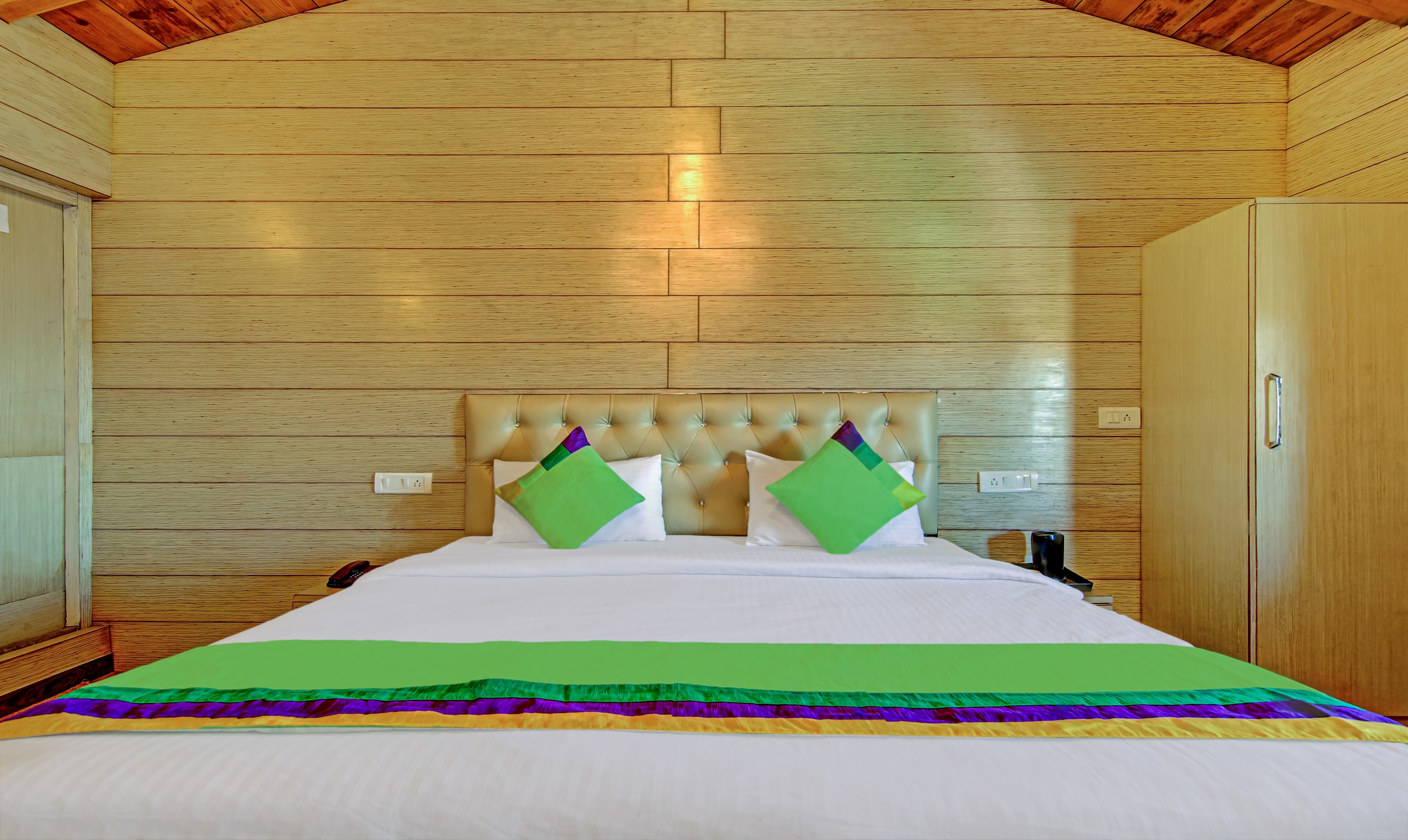 Hotel Monal Inn - Tap to explore photos