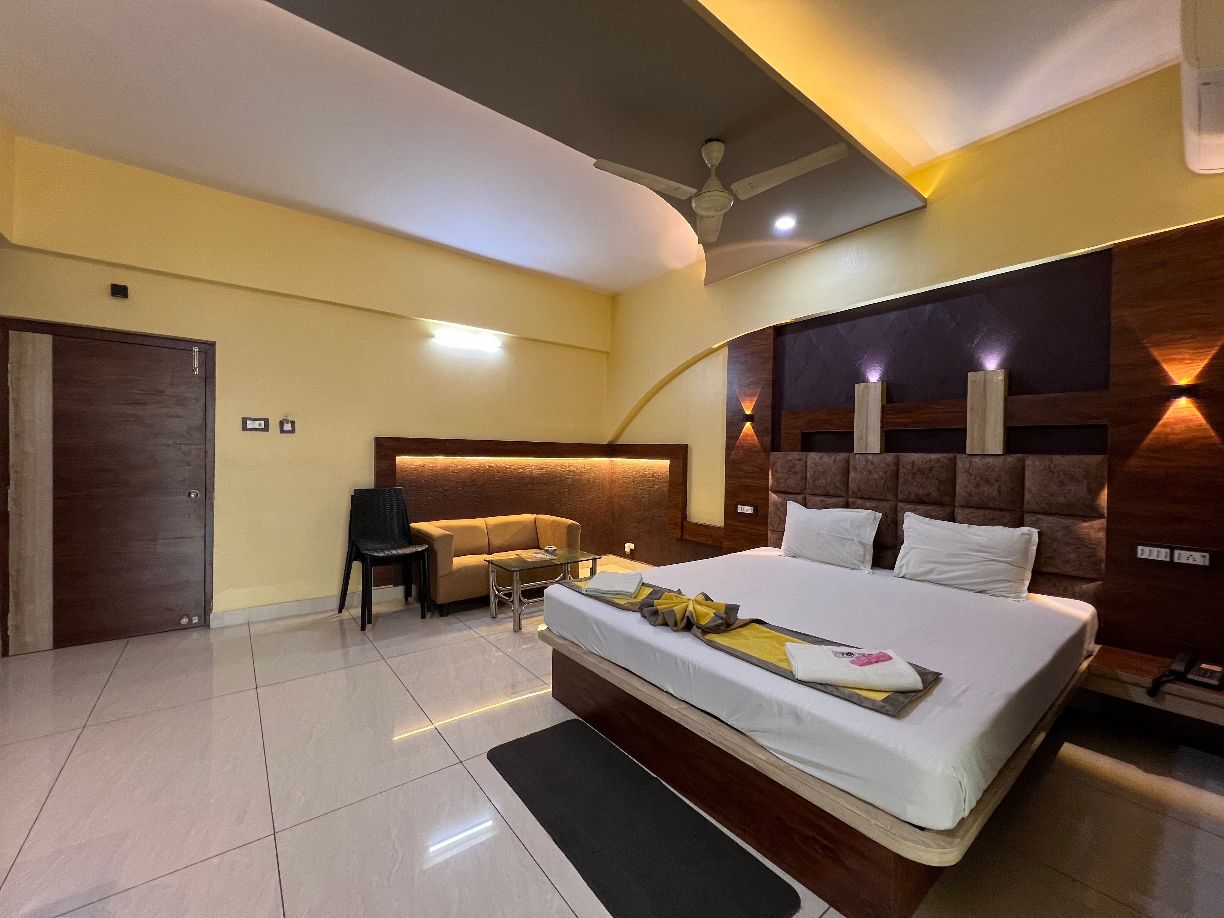 Hotel Nest Shankarpur - Tap to explore photos