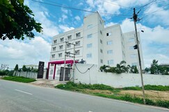 Hotel Ram Janki Palace