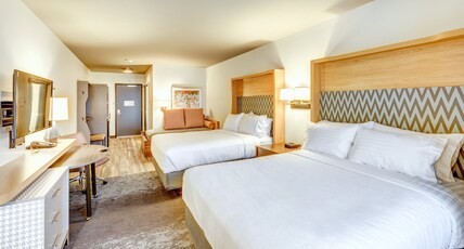 Holiday Inn Hotel & Suites Bellingham, an Ihg Hotel Room Type - 2 Queen Standard Trundle Bed