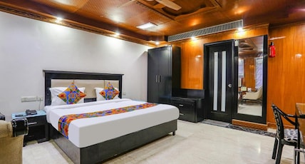 FabHotel Blue Moon Home Stay Room Type - Premium Room FabHotel Blue Moon Home Stay Room Type - Premium Room