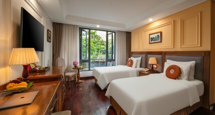 Hanoi Pearl Hotel Room Type - Deluxe City View Room Hanoi Pearl Hotel Room Type - Deluxe City View Room
