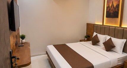 Hotel Advika Residency Room Type - Double Bed Room