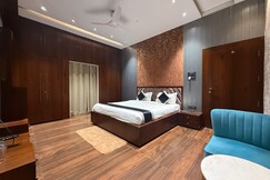 KS Square Hotel