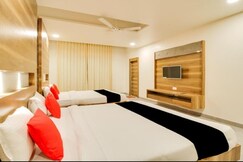 DIVYA HOTEL AND RESTURANT