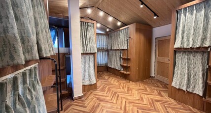 Joey's Hostel Manali Room Type - 14 Bed Mixed Dormitory