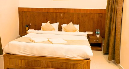 Ethnic Village Resort Room Type - Deluxe Room AC