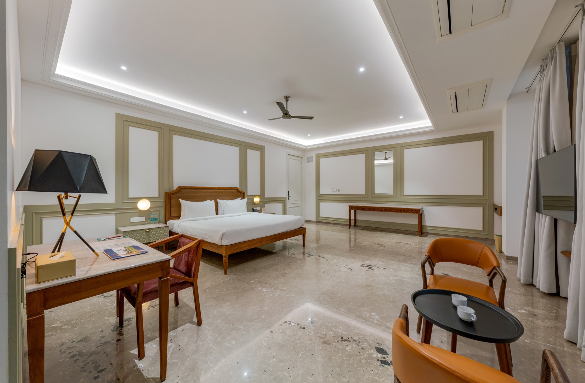 Highland Club Kolhapur District Bookings Not Accepted - Tap to explore photos