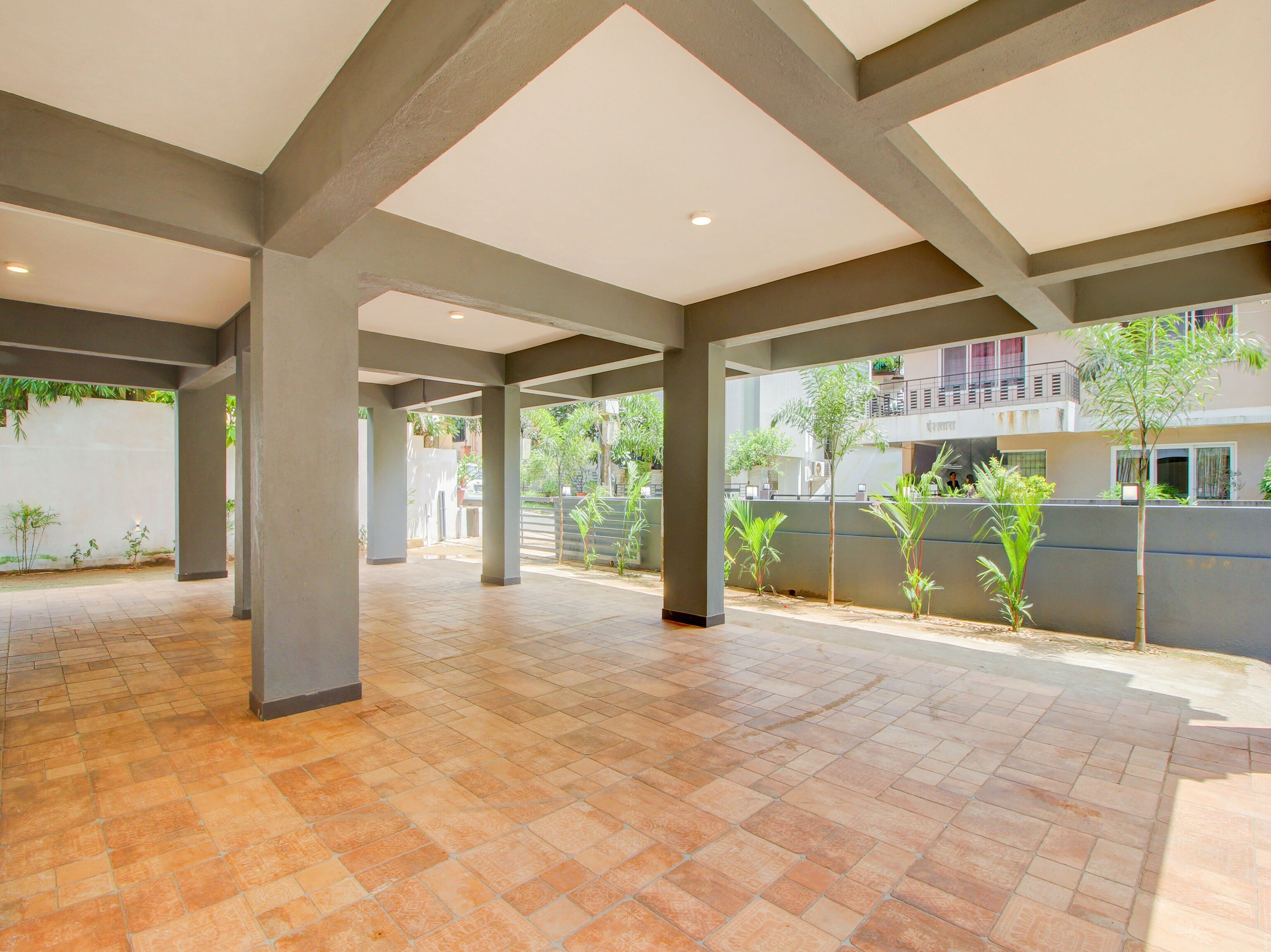 Collection O Peak Stay - Tap to explore photos