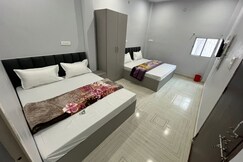 Shivashram Guest House