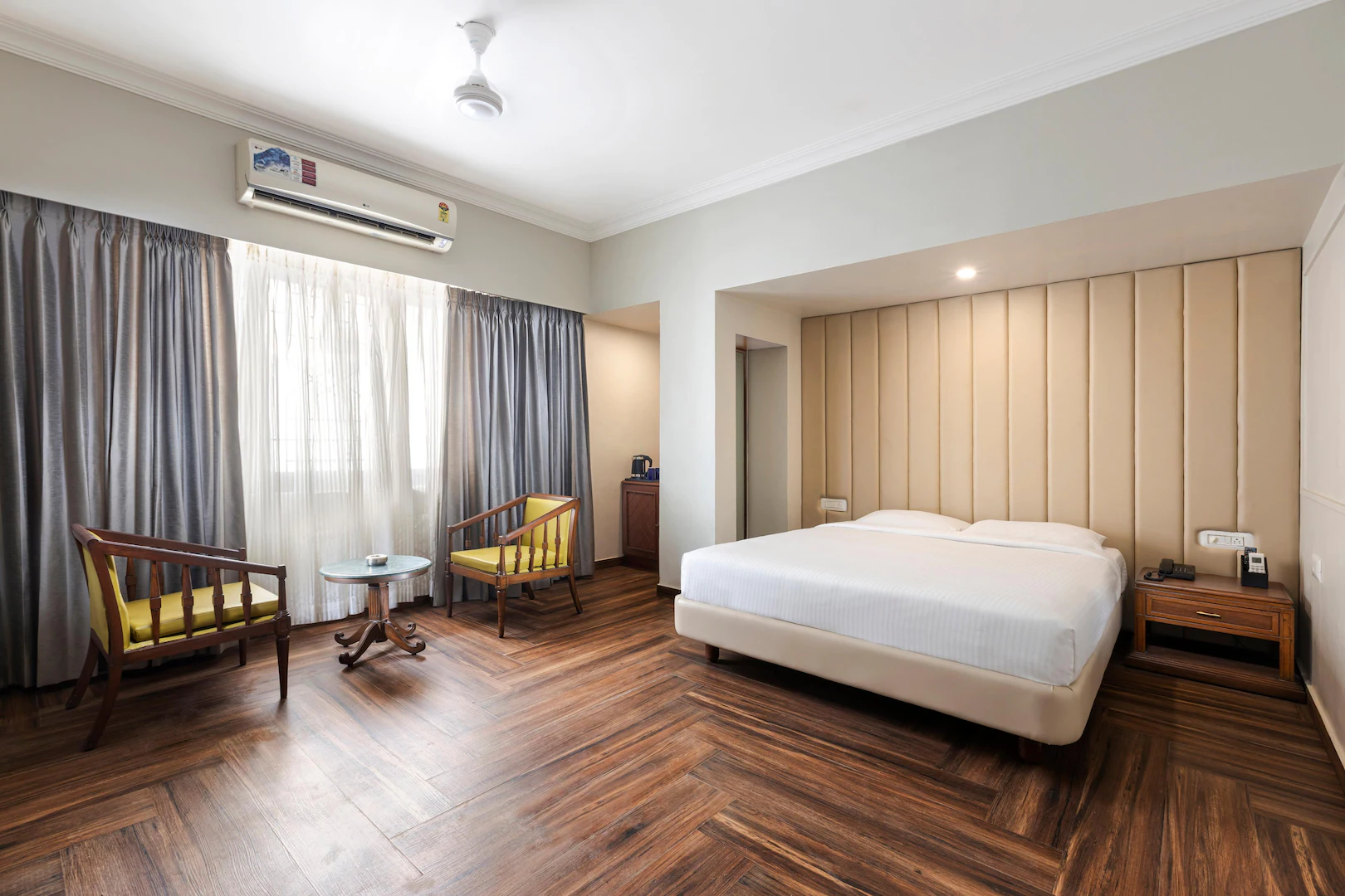 Grand Kalinga Hotel Room Type - Suite Room