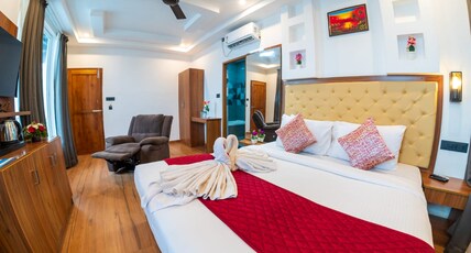 S cliff Black Beach Resort Room Type - Premium Room