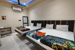 Address of Gayatrii Guest House