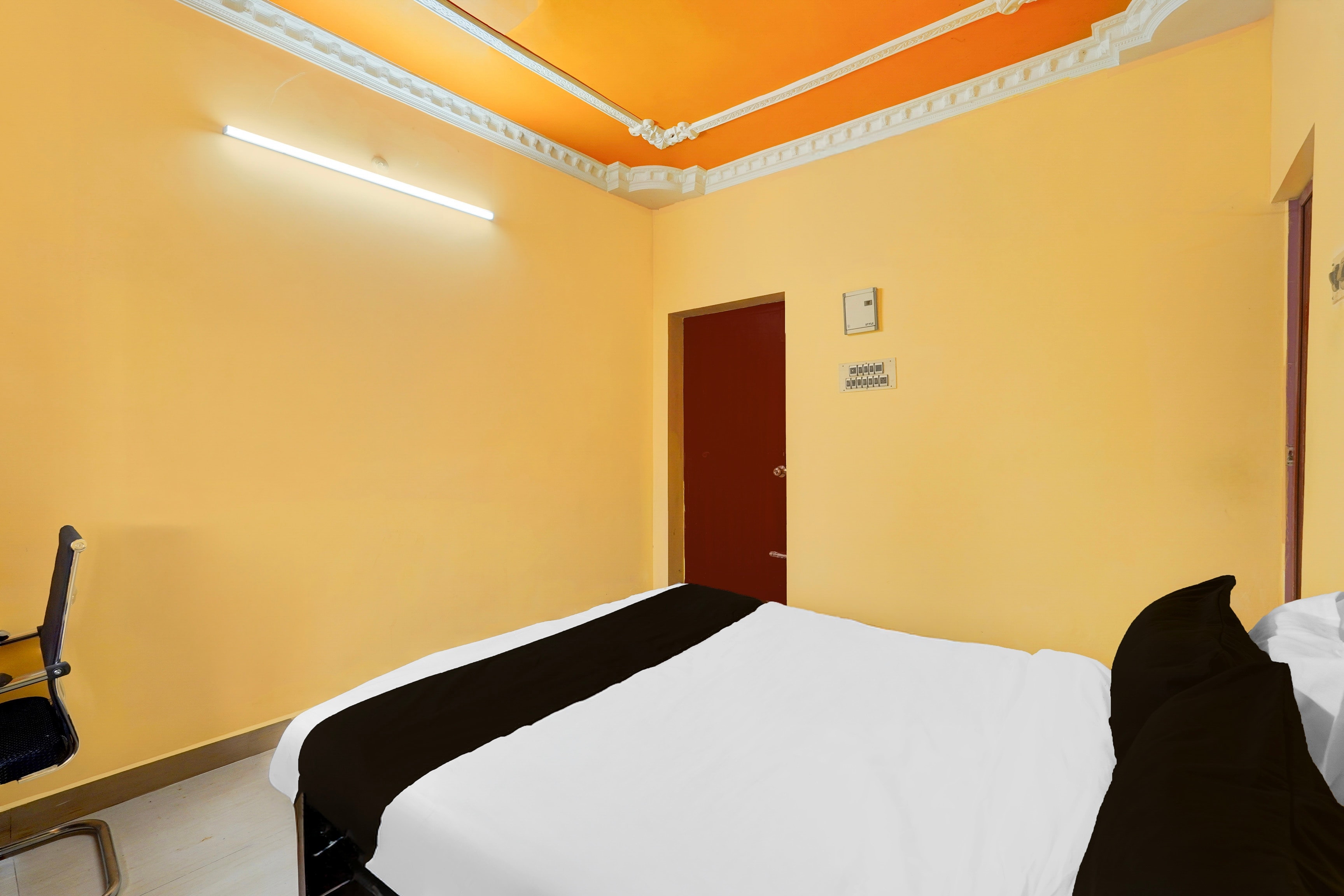 Hotel O Nemeli Road Sriram Nagar - Tap to explore photos