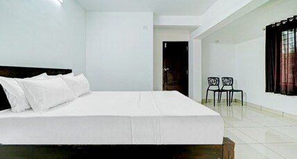 Vardhaman Dhanshala Residency Room Type - Deluxe NON AC